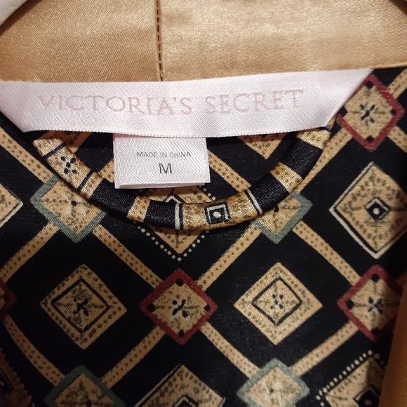 Victoria's Secret Robe size M - Picture 4 of 6